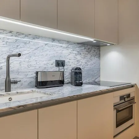 Apartment Luxury Casal Ribeiro I By Innkeeper