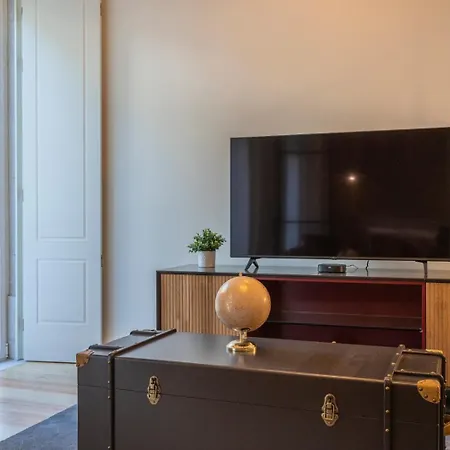 Apartment Luxury Casal Ribeiro I By Innkeeper *