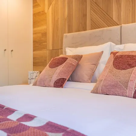 Apartment Luxury Casal Ribeiro I By Innkeeper *