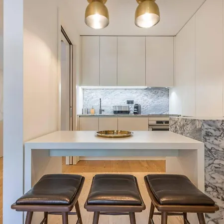 Апартаменты Luxury Casal Ribeiro I By Innkeeper *