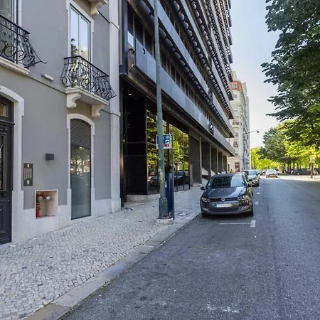 Апартаменты Luxury Casal Ribeiro I By Innkeeper